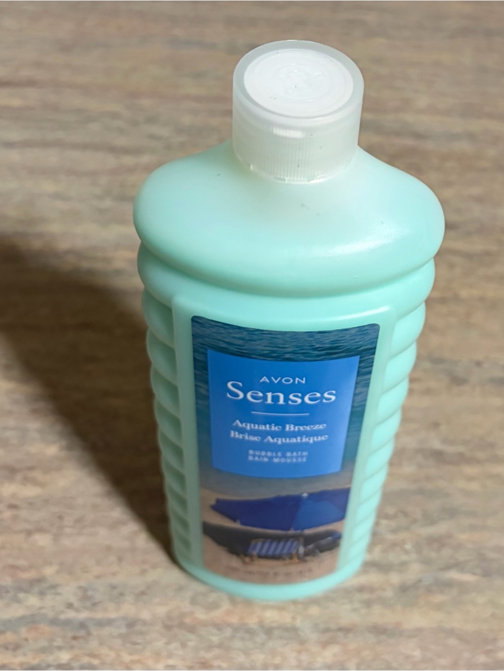 Avon Senses Aquatic Breeze Bubble Bath Size 24 oz